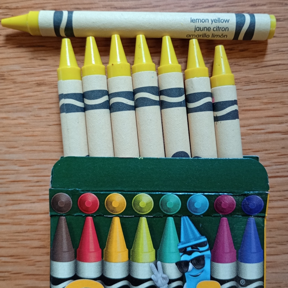 8 Crayola Crayons Retired (Lemon Yellow) Single Color Bulk Lot Limited Edition